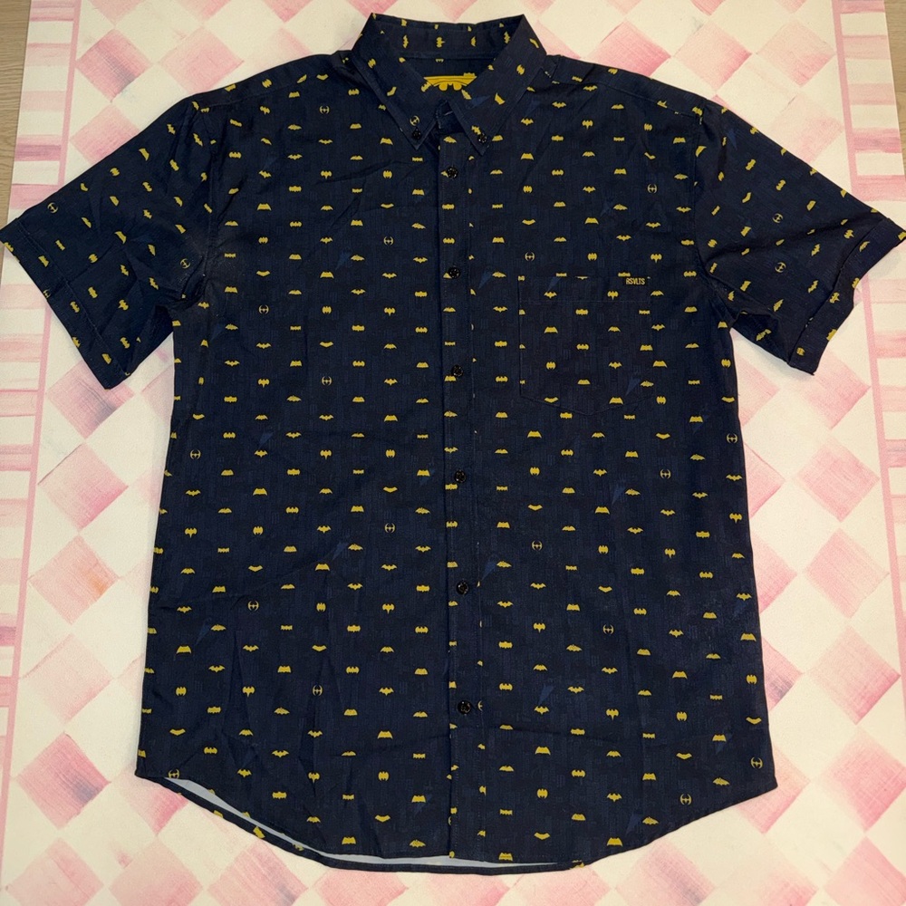 RSVLTS Batman shirt size large